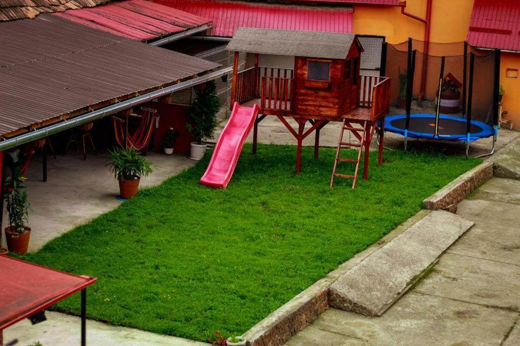 Ferienwohnung Casa Florilor Barcut Exterior foto